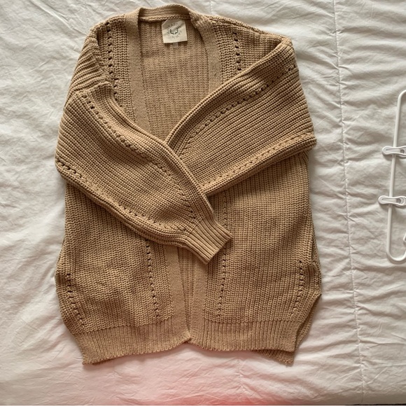 Fantastic Fawn NWOT Tan Cardigan Women’s Size L, Brand New, no tags GORGEOUS! - Picture 6 of 6